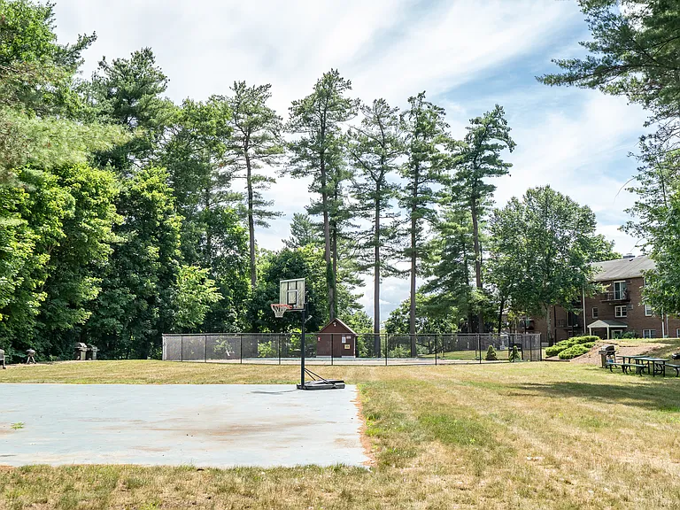 209 Great Rd #C1 — Photo 12
