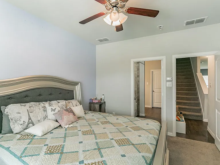 2129 Cranberry Ct — Photo 14