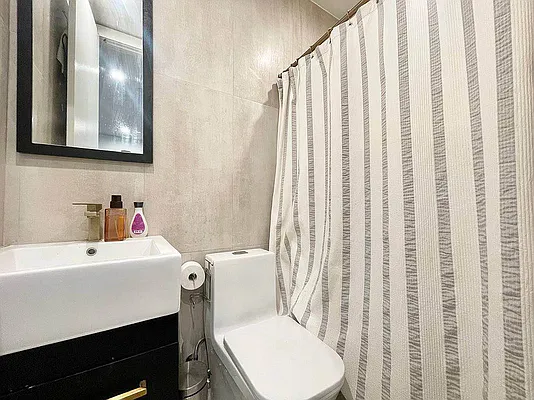 Rented by Doorway NYC, LLC | media 11