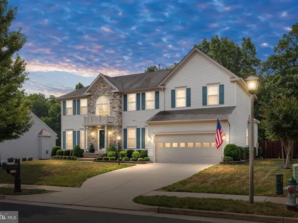 1100 Century Oak Dr, Fredericksburg, VA 22401