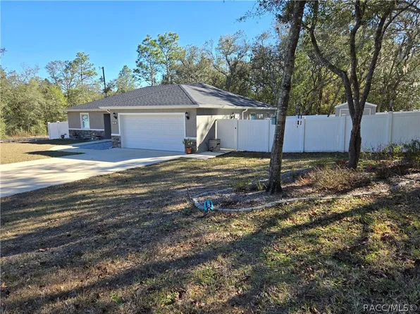 2980 E Hester St, Inverness, FL 34453