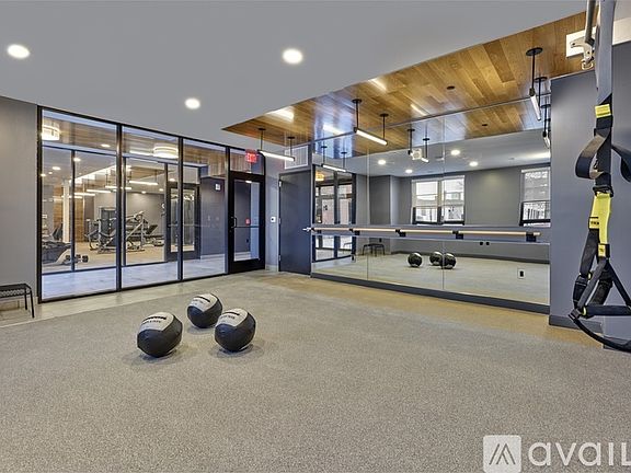 4th image of 376 Communipaw Ave #W