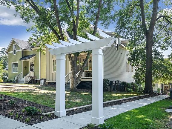 4th image of 184 Wingo St