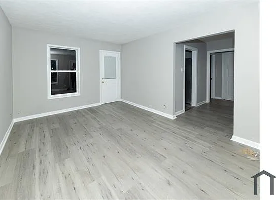 4012 Willow St — Photo 8