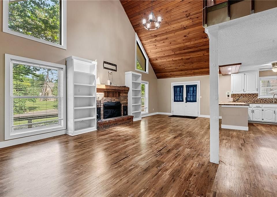 6727 Harvard Ave, Raytown, MO 64133 | Zillow