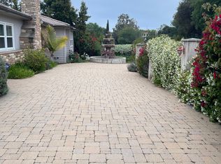 11570 W Sunset Blvd, Los Angeles, CA 90049