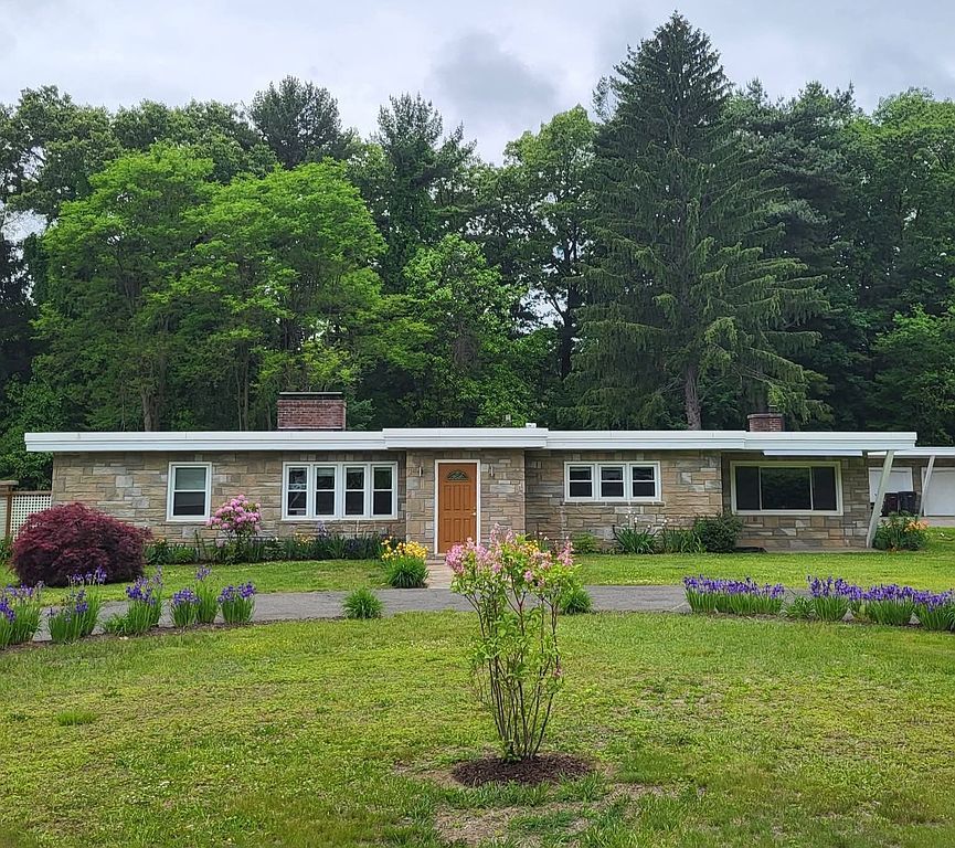 100 Valley View Dr - Property Image