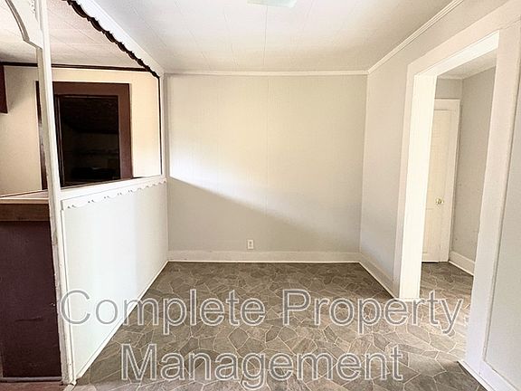 3rd image of 1015 11th St N