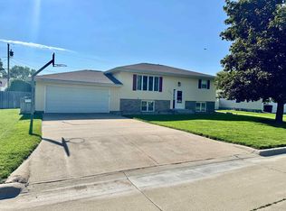 2659 E 12th Ave, Columbus, NE 68601