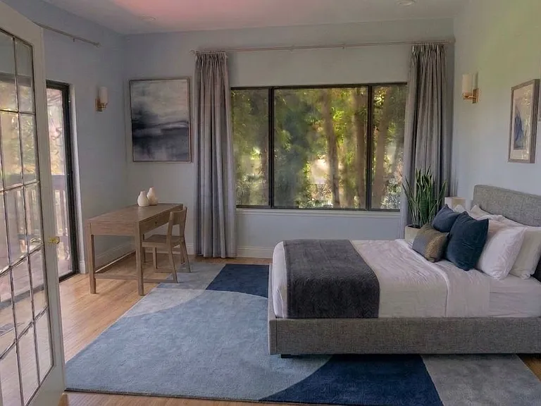 975 Macadamia Dr — Photo 10