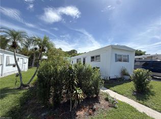 109 Enchanting Blvd, Naples, FL 34112