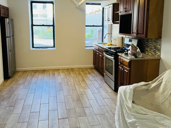32-75 36th Street image 1 of 2