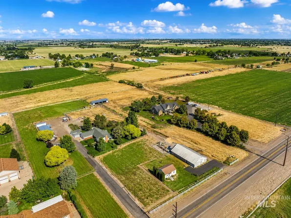8427 Southside Blvd, Nampa, ID 83686