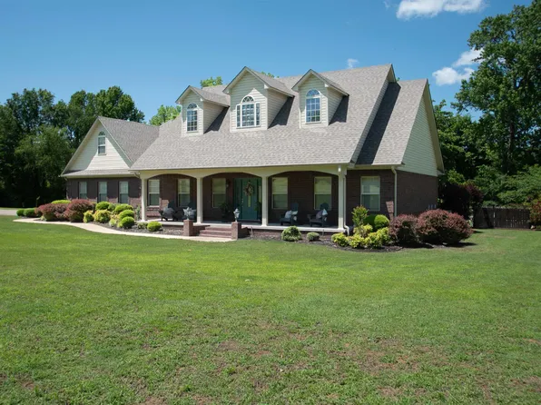 102 Cordell Rd, Beebe, AR 72012