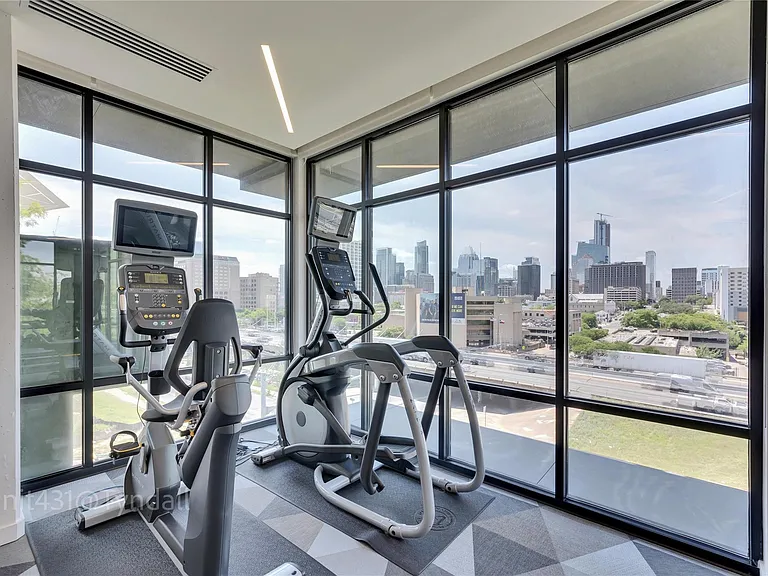 800 Embassy Dr #431 — Photo 13