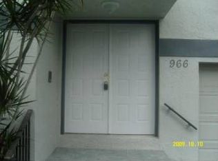 966 SW 112th Ter, Pembroke Pines, FL 33025