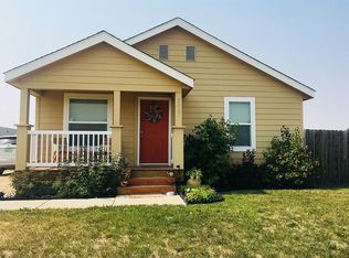 5627 Lukenbill Ave, Williston, ND 58801