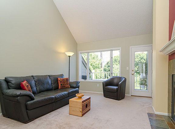 3rd image of 2867 Kenwood Isles Dr #2867