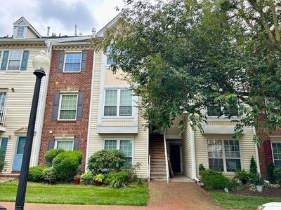 27 Cherry St, Jersey City, NJ, 07305
