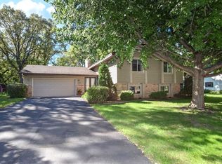 824 Benton St, Anoka, MN 55303