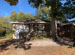 409 Simpson St, Florence, AL 35630