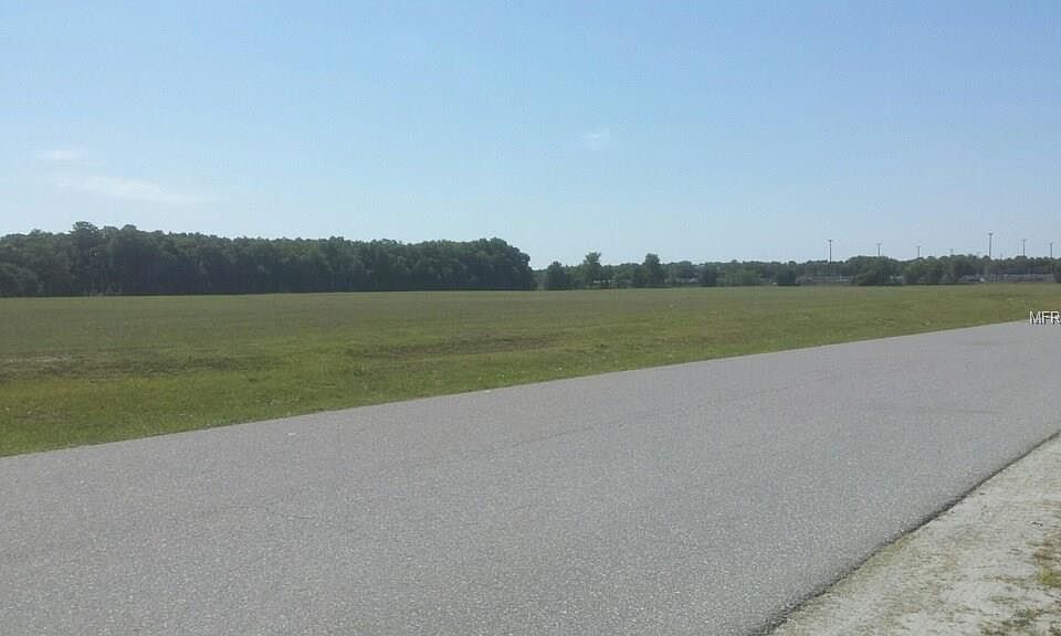 2nd image of 470 E Cr 470 Hwy E