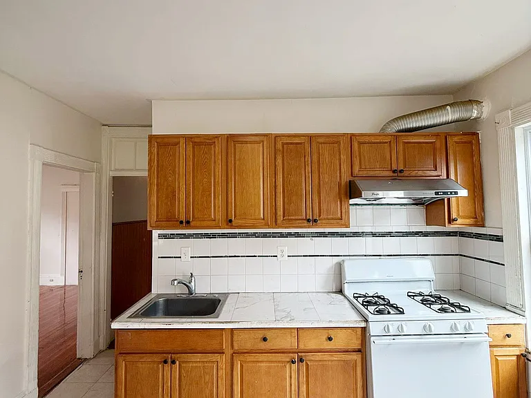 5 Saint William St #3 — Photo 6