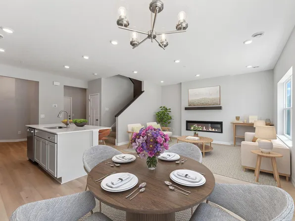 10328 Birchwood Cir, Victoria, MN 55318