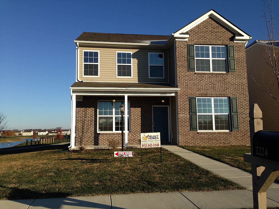 Front w/Lake View, Open lot 