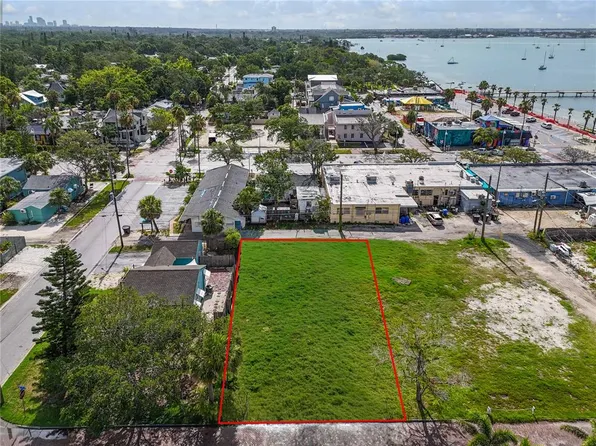 3108 56th St S Lot 11, Saint Petersburg, FL 33707