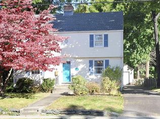120 Caya Ave, West Hartford, CT 06110