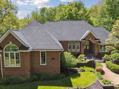 3283 Foxfire Dr, Milford, MI, 48380