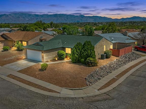 3rd image of 4201 S Apache Well Dr