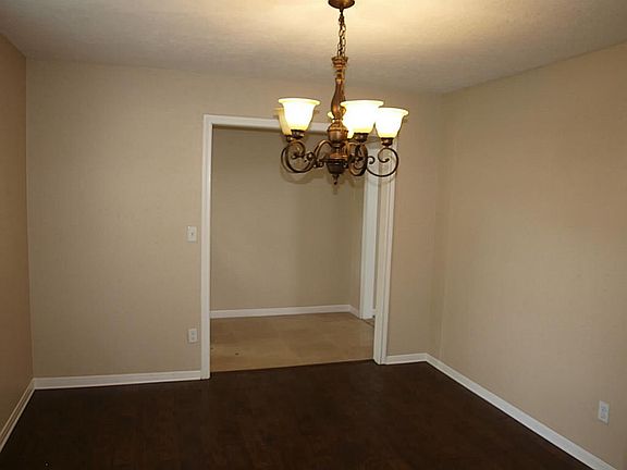 2nd image of 3611 Millbridge Dr