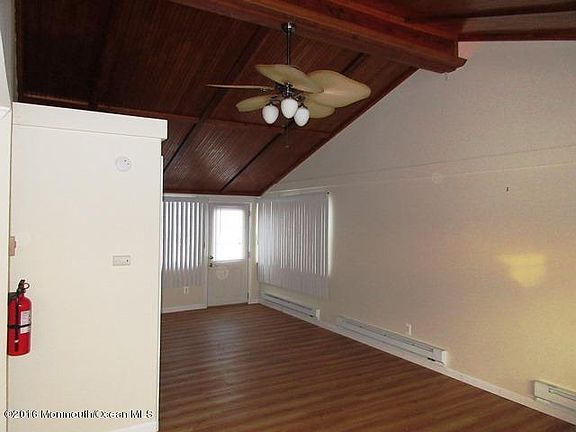 3rd image of 3408 Lisbon Ave