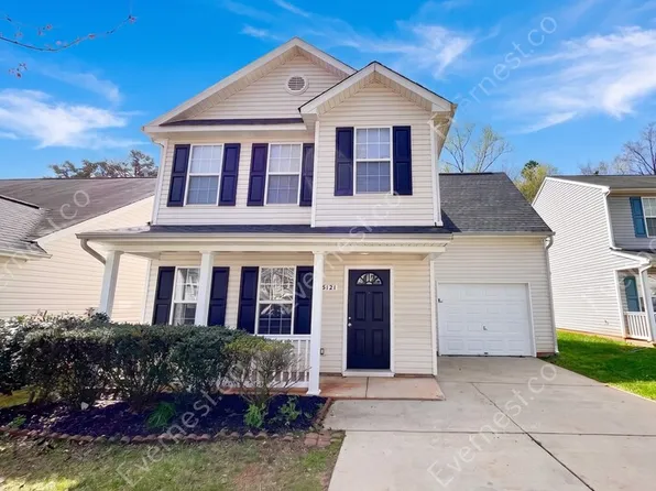 5121 Magnasco Ln, Charlotte, NC 28208
