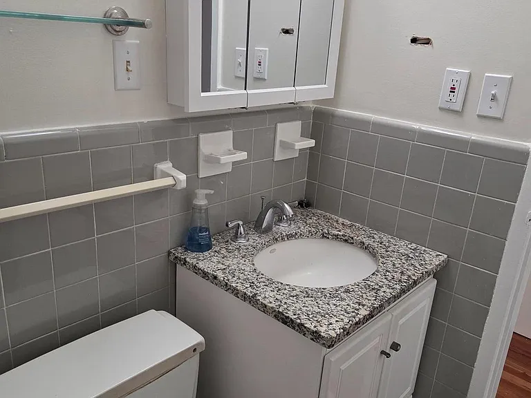10432 Rockville Pike #301 — Photo 12
