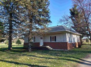 8464 E Coldwater Rd, Davison, MI 48423