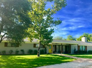 200 Jackson Ln, China Spring, TX 76633