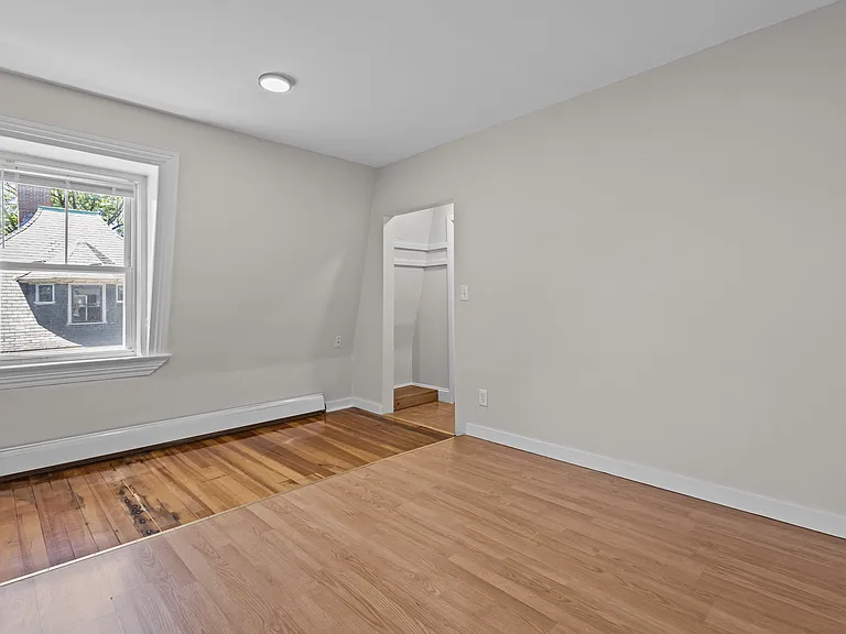 30 Princeton Ave #6 — Photo 17