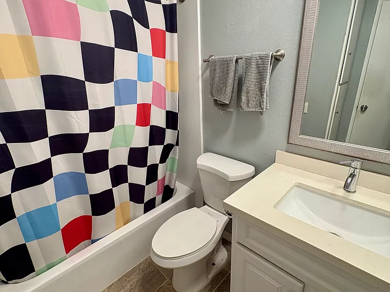 3549 Castle Glen Dr #211 — Photo 10