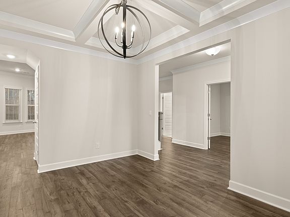 3rd image of 449 Hazel Dr