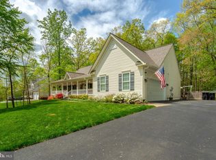 6812 Lochmere Dr, Manassas, VA 20112