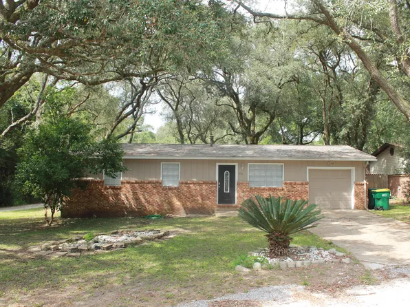 214 Marquette St, Niceville, FL 32578
