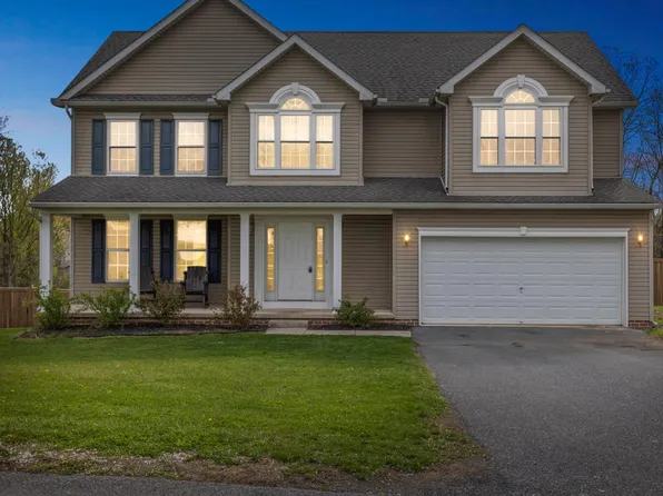 1787 Wood Duck Dr E #E, Chambersburg, PA 17202