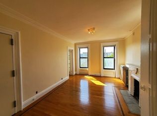 32 7th Ave #4B, Brooklyn, NY 11217