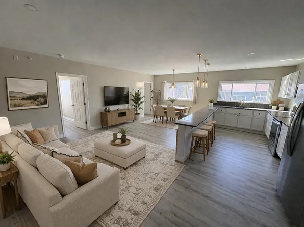 4 Jefferson Way, Ellsworth, ME