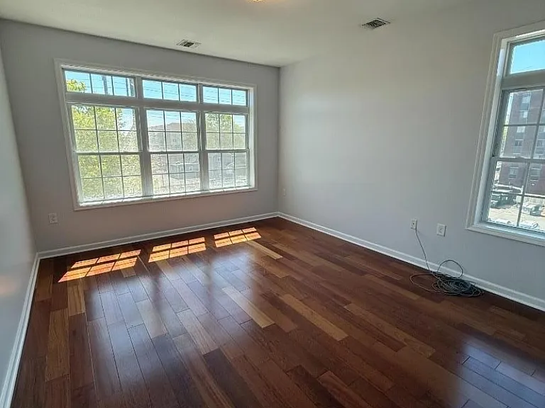 102 E Elizabeth Ave #406 — Photo 16