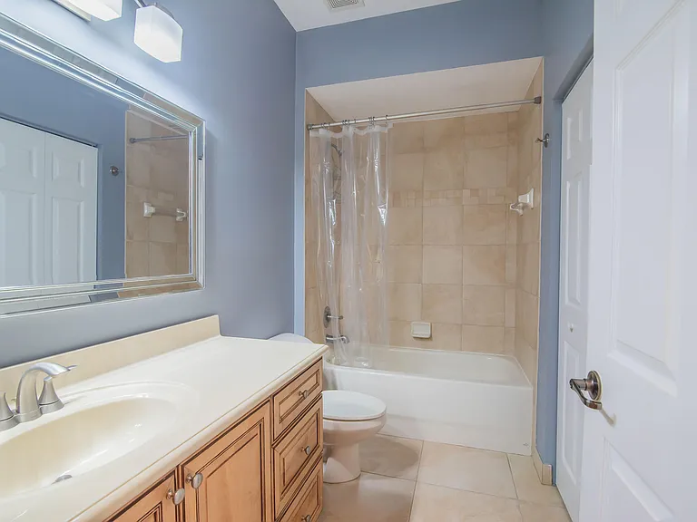 7522 Herrington Ln — Photo 20
