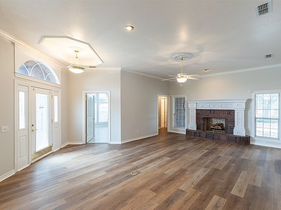2nd image of 5433 Meadow Dr